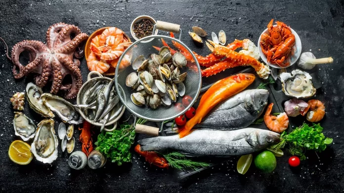 mở nhà hàng hải sản cần bao nhiêu vốn