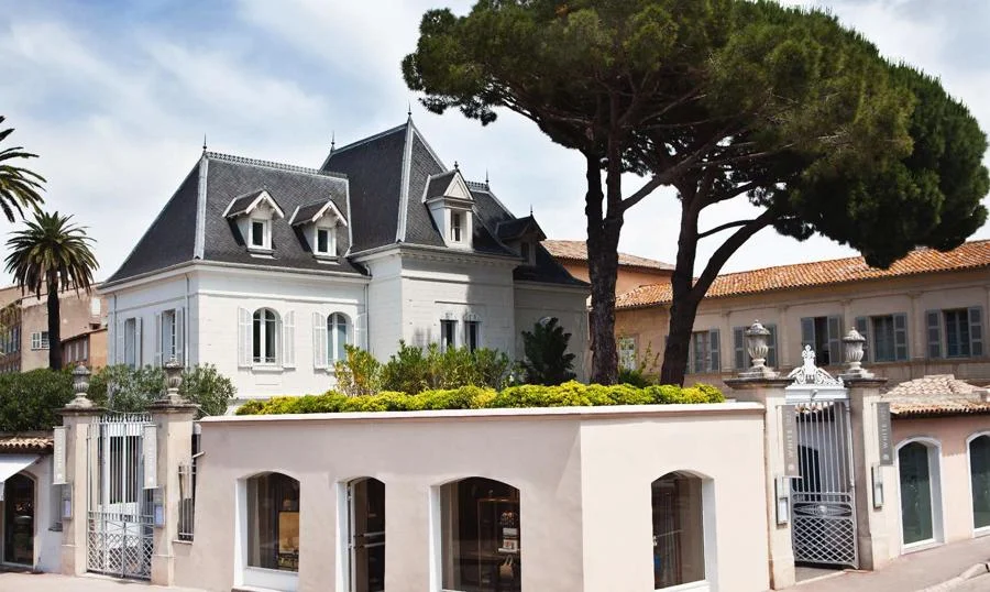 Nhà hàng đầu tiên của Louis Vuitton tại Pháp