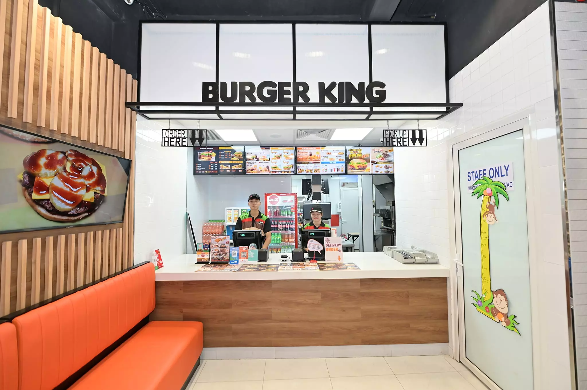bằng chứng hữu hình trong chiến lược marketing của burger king