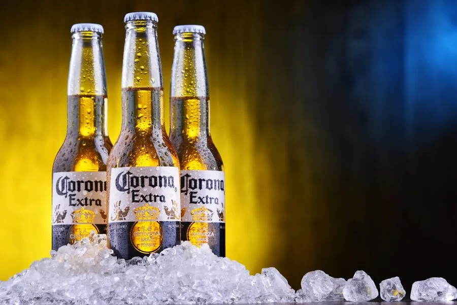 sản phẩm bia corona extra của Constellation Brands