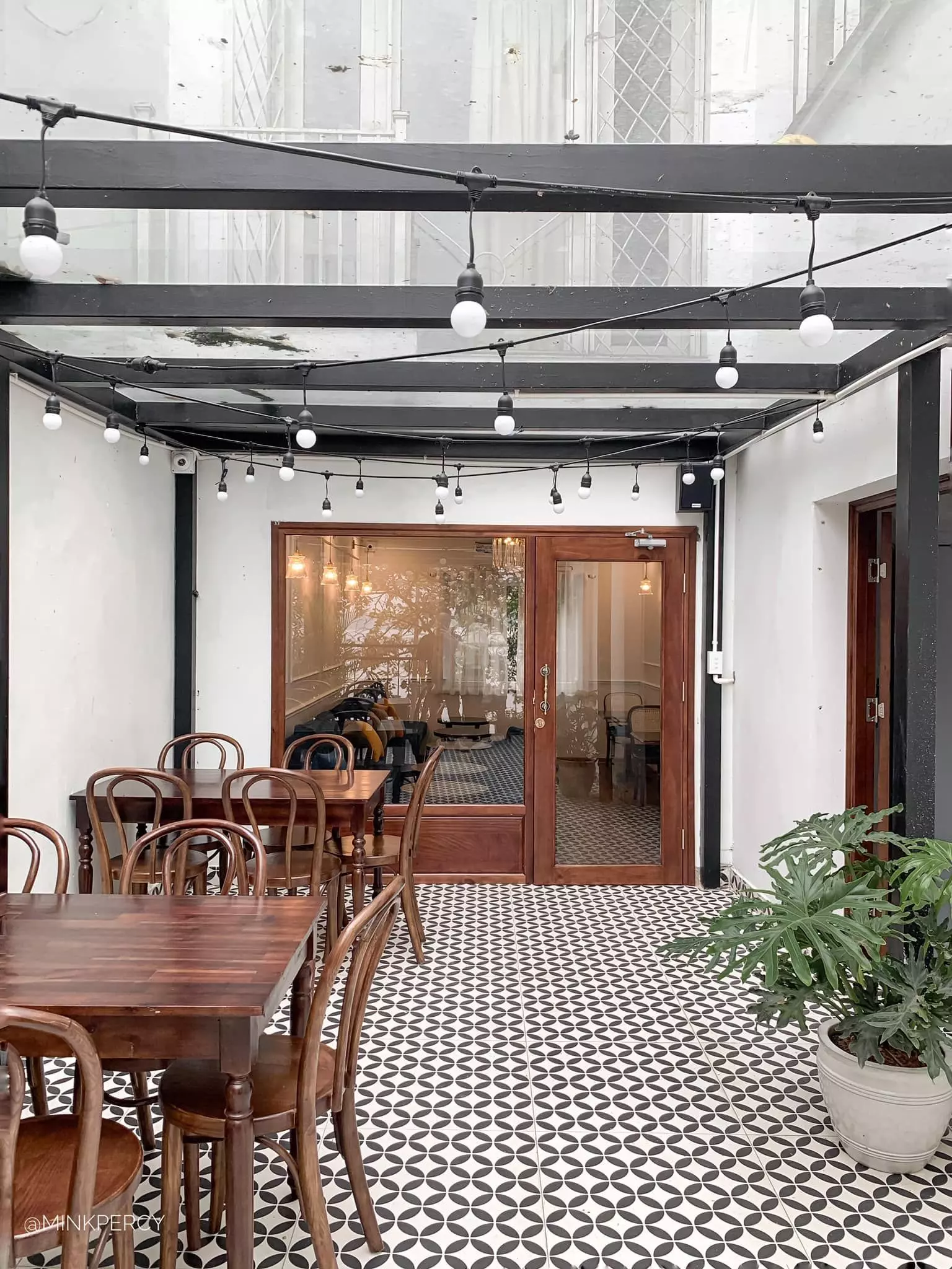 một góc không gian longing cafe tea room