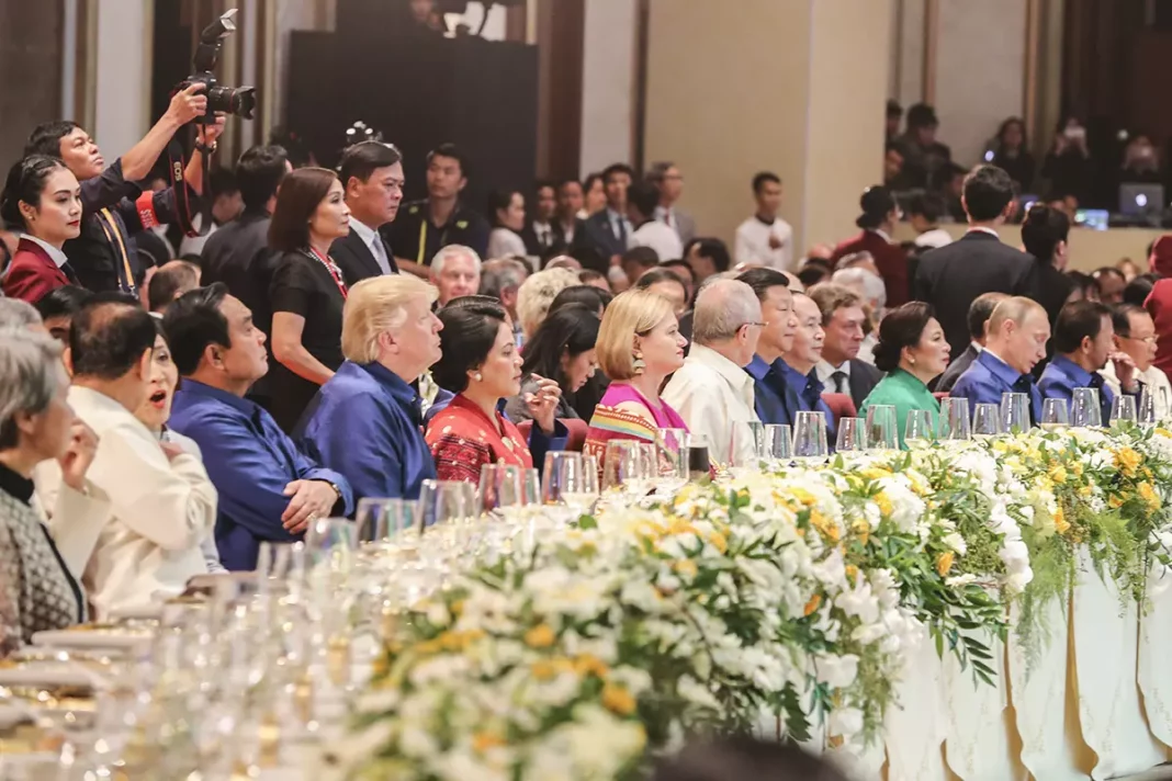 tiệc quốc yến là gì