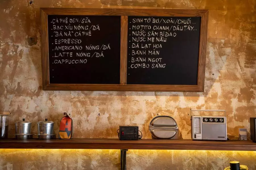 menu local saigon cafe
