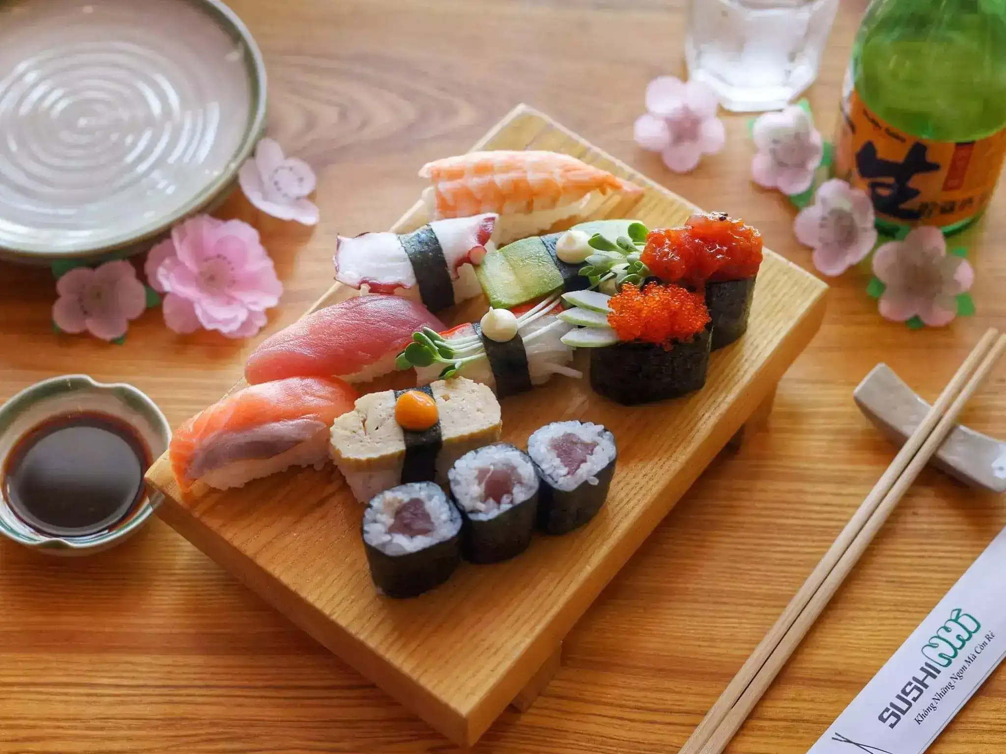 đồ ăn sushi nhí 